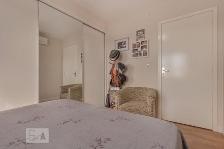 Suíte de apartamento à venda com 2 quartos, 119m² em Vila Jardim, Porto Alegre