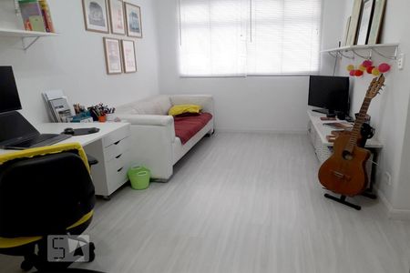 Sala de apartamento para alugar com 1 quarto, 50m² em Cambuci, São Paulo