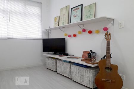 Sala de apartamento para alugar com 1 quarto, 50m² em Cambuci, São Paulo