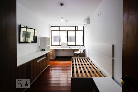 Quarto de apartamento à venda com 4 quartos, 220m² em Recreio dos Bandeirantes, Rio de Janeiro