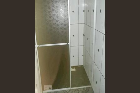 Banheiro de apartamento à venda com 1 quarto, 40m² em São José, Novo Hamburgo