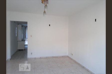 Sala de casa para alugar com 2 quartos, 139m² em Vila Brasílio Machado, São Paulo