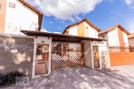 Fachada de casa de condomínio à venda com 3 quartos, 104m² em Itapoã, Belo Horizonte