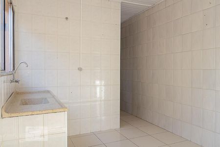 Cozinha de casa para alugar com 1 quarto, 30m² em Rudge Ramos, São Bernardo do Campo