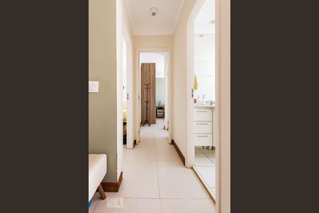 Corredor de apartamento para alugar com 2 quartos, 60m² em Vila Nova, Campinas