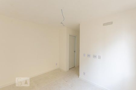 Suite  de apartamento à venda com 2 quartos, 70m² em Santa Rosa, Niterói