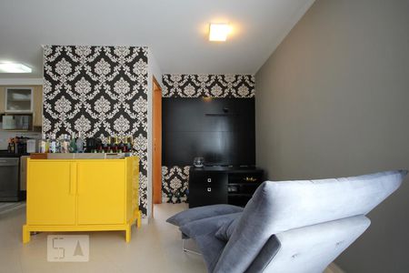 Apartamento à venda com 85m², 2 quartos e 2 vagas Apartamento à venda com 85m², 2 quartos e 2 vagasSala
