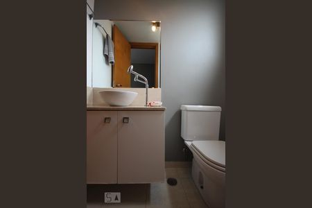 Apartamento à venda com 85m², 2 quartos e 2 vagas Apartamento à venda com 85m², 2 quartos e 2 vagasLavabo