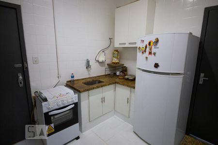 Cozinha de apartamento à venda com 2 quartos, 85m² em Icaraí, Niterói