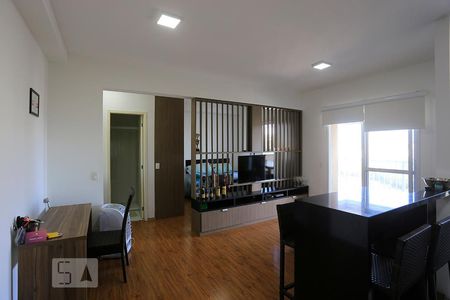 Sala de apartamento para alugar com 1 quarto, 45m² em Fazenda Morumbi, São Paulo