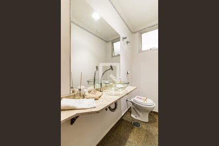 Lavabo de apartamento à venda com 3 quartos, 210m² em Santa Cecília, São Paulo