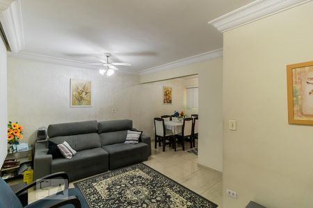 Sala de Estar de casa à venda com 3 quartos, 200m² em Parque Residencial Oratorio, São Paulo