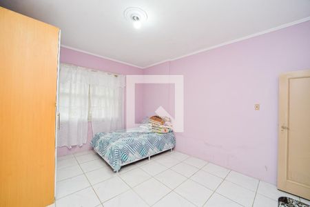 Suíte de casa à venda com 3 quartos, 300m² em Sarandi, Porto Alegre