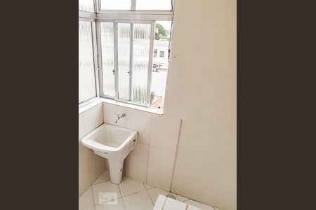 Detalhe da area de serviço de kitnet/studio à venda com 1 quarto, 50m² em São José, Porto Alegre