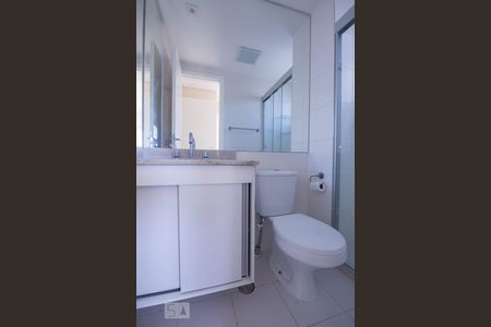 Banheiro Suíte de apartamento à venda com 2 quartos, 62m² em Vila Anglo Brasileira, São Paulo