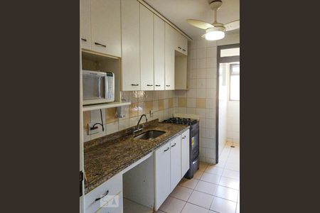 Cozinha de apartamento à venda com 3 quartos, 70m² em Jardim Santo Amaro, São Paulo