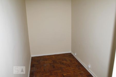 Quarto de Serviço de apartamento à venda com 2 quartos, 90m² em Laranjeiras, Rio de Janeiro