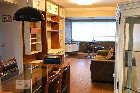 Sala  de apartamento à venda com 2 quartos, 82m² em Petrópolis, Porto Alegre