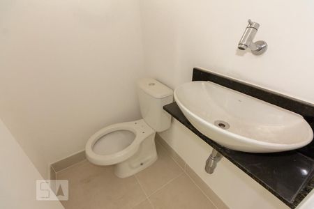 Lavabo de apartamento para alugar com 3 quartos, 88m² em Vila Romana, São Paulo