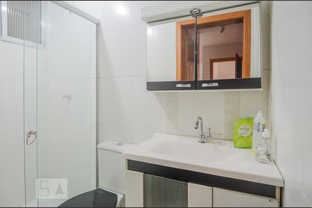 Banheiro de apartamento à venda com 2 quartos, 72m² em Centro Histórico, Porto Alegre