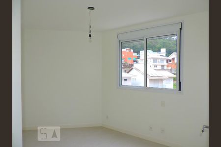 Quarto 3 de apartamento para alugar com 3 quartos, 84m² em Córrego Grande, Florianópolis