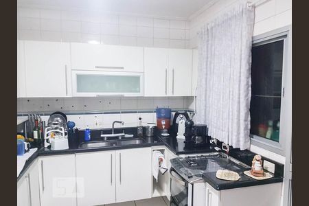 Cozinha de apartamento para alugar com 3 quartos, 130m² em Vila Azevedo, São Paulo