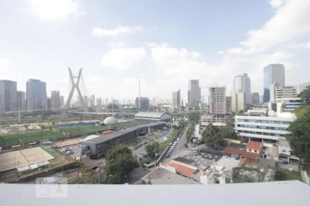 Vista de apartamento para alugar com 1 quarto, 50m² em Vila Tramontano, São Paulo