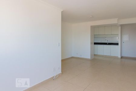 Sala de apartamento para alugar com 3 quartos, 80m² em Vila Sofia, São Paulo