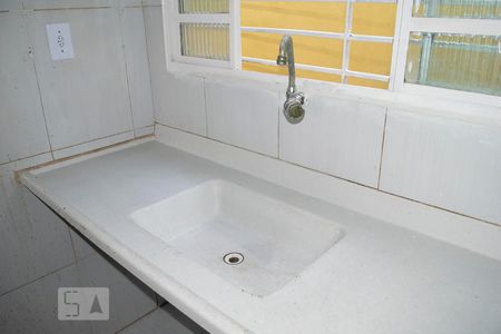 COZINHA de casa para alugar com 1 quarto, 50m² em Parque Peruche, São Paulo