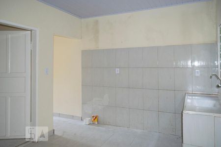 COZINHA de casa para alugar com 1 quarto, 50m² em Parque Peruche, São Paulo