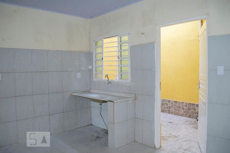 COZINHA de casa para alugar com 1 quarto, 50m² em Parque Peruche, São Paulo