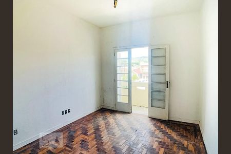 Dormitório de casa à venda com 3 quartos, 180m² em Glória, Porto Alegre