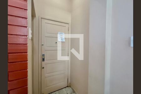 Sala de apartamento para alugar com 3 quartos, 90m² em Copacabana, Rio de Janeiro