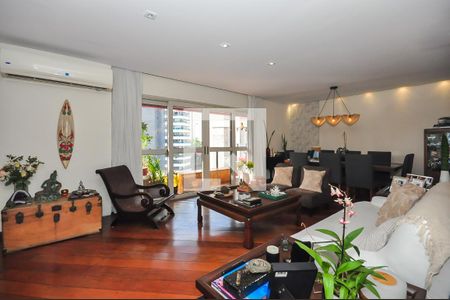 Sala de apartamento para alugar com 3 quartos, 164m² em Vila Andrade, São Paulo