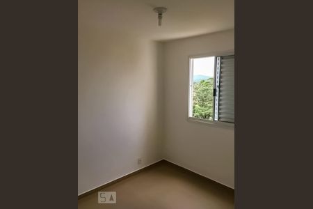 Quarto 2 de apartamento para alugar com 2 quartos, 45m² em Jardim Las Vegas, Guarulhos