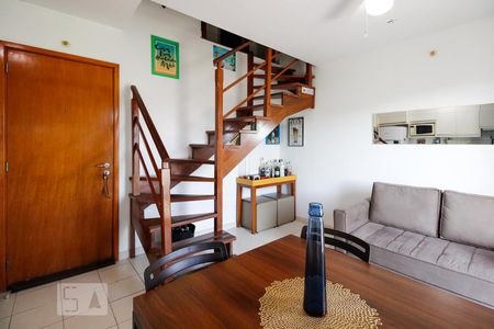Sala de apartamento à venda com 1 quarto, 70m² em Recreio dos Bandeirantes, Rio de Janeiro