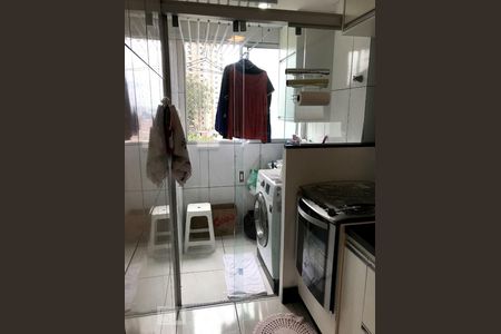 Lavanderia de apartamento para alugar com 3 quartos, 70m² em Vila Suzana, São Paulo