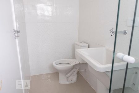 Banheiro/Área de Serviço de apartamento para alugar com 1 quarto, 34m² em Bairro Alto, Curitiba