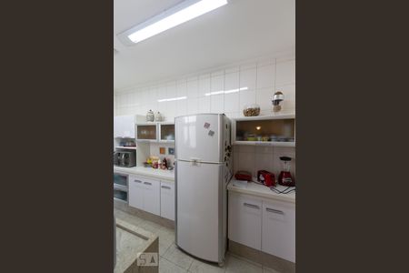 Apartamento à venda com 176m², 3 quartos e sem vaga Apartamento à venda com 176m², 3 quartos e sem vagaCozinha