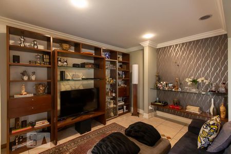 Apartamento à venda com 176m², 3 quartos e sem vaga Apartamento à venda com 176m², 3 quartos e sem vagaSala