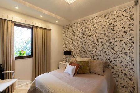 Apartamento à venda com 176m², 3 quartos e sem vaga Apartamento à venda com 176m², 3 quartos e sem vagaSuíte 2