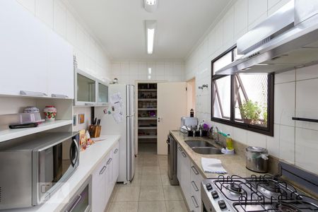 Apartamento à venda com 176m², 3 quartos e sem vaga Apartamento à venda com 176m², 3 quartos e sem vagaCozinha