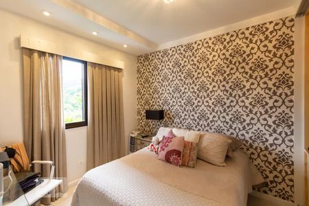 Apartamento à venda com 176m², 3 quartos e sem vaga Apartamento à venda com 176m², 3 quartos e sem vagaSuíte 3