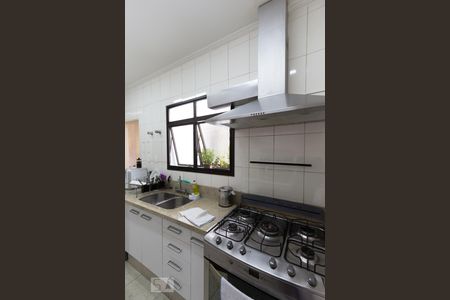 Apartamento à venda com 176m², 3 quartos e sem vaga Apartamento à venda com 176m², 3 quartos e sem vagaCozinha