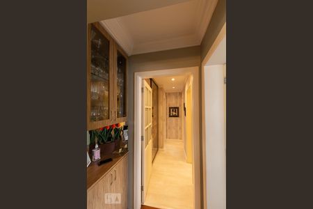 Apartamento à venda com 176m², 3 quartos e sem vaga Apartamento à venda com 176m², 3 quartos e sem vagaCorredor