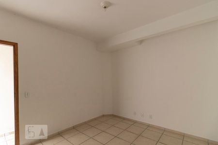 Suite 3 de casa de condomínio para alugar com 3 quartos, 153m² em Vila Laís, São Paulo