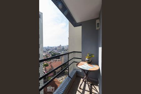 varanda de apartamento para alugar com 1 quarto, 45m² em Saúde, São Paulo