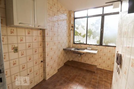 Cozinha de apartamento para alugar com 2 quartos, 67m² em Setor Leste Vila Nova, Goiânia