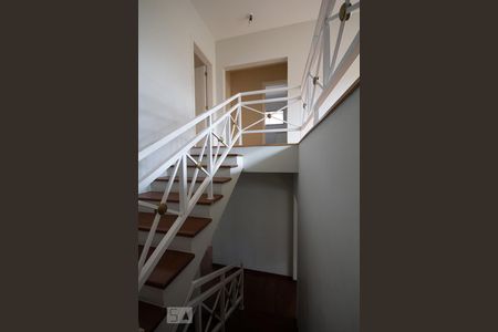 Casa de Condomínio para alugar com 5 quartos, 507m² em Jardim Colombo, São Paulo