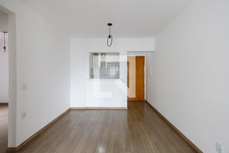 Sala de apartamento à venda com 2 quartos, 58m² em Santa Teresinha, São Paulo